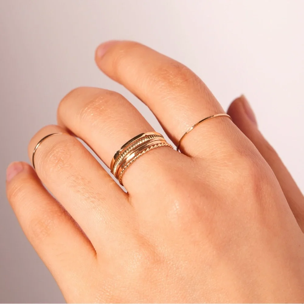 Catbird Jewelry Petite Gold Fountain Ring - Picture 4 of 16